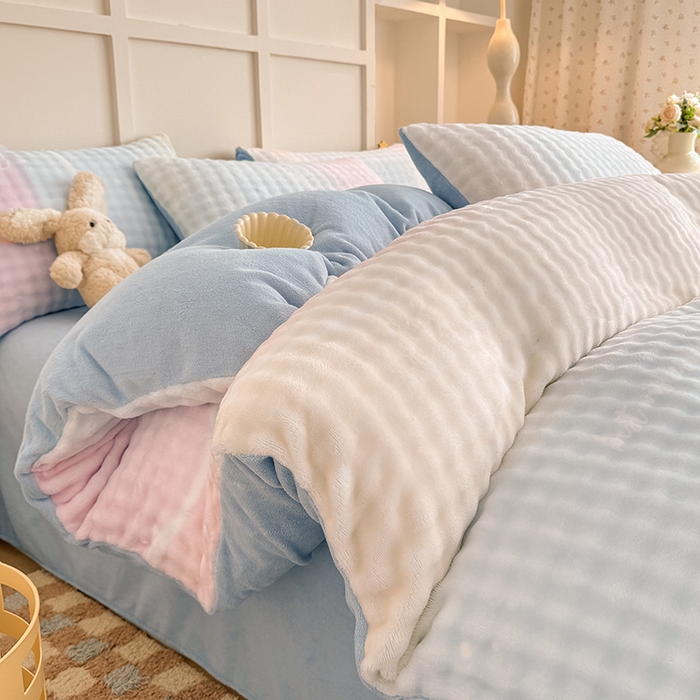 91家纺网 家纺一手货源 找家纺 金喜 2024新款牛奶绒印花泡泡四件套 泡泡牛奶绒-浅浅