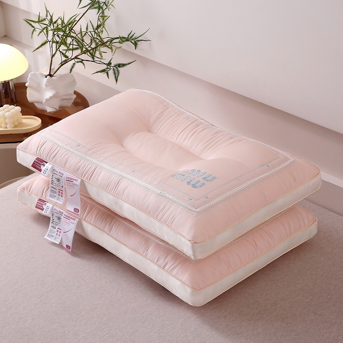 91家纺网 家纺一手货源 找家纺 （总）赛格时代家居 2024新款定型护颈舒适枕枕头枕芯- miumiu粉