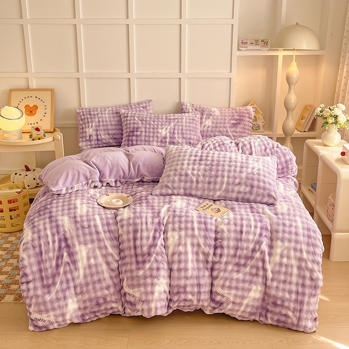 91家纺网 家纺一手货源 找家纺 金喜 2024新款牛奶绒印花泡泡四件套 泡泡牛奶绒-炫彩紫