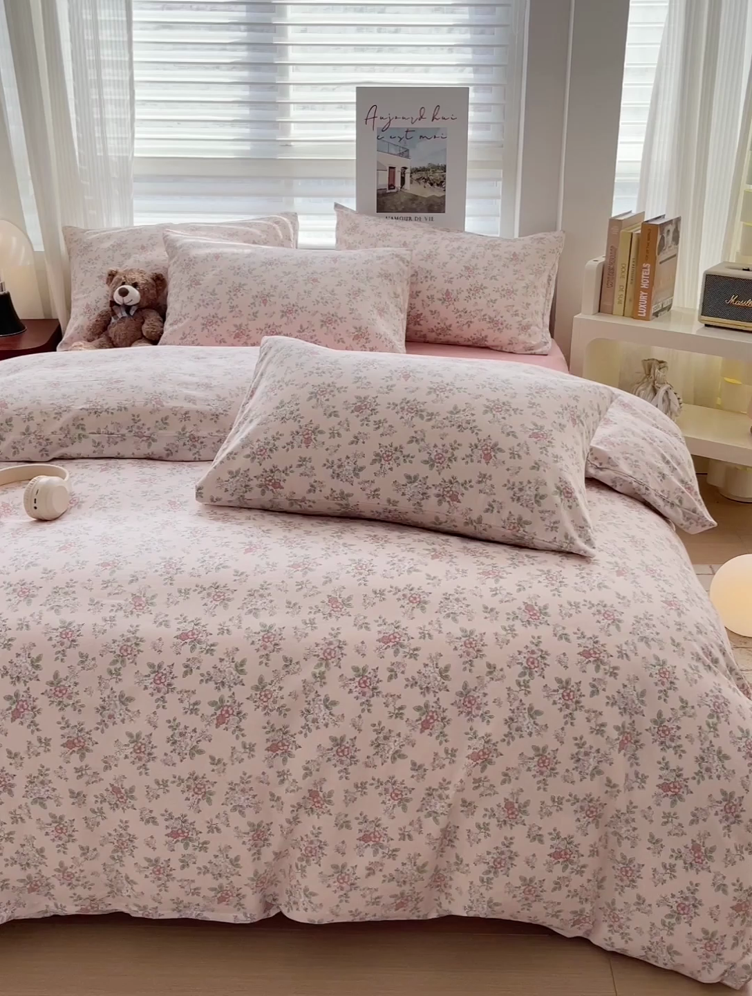 91家纺网 家纺一手货源 找家纺 卡普家居 2025新款法式全棉小香风碎花四件套-实景拍摄 花缇-粉