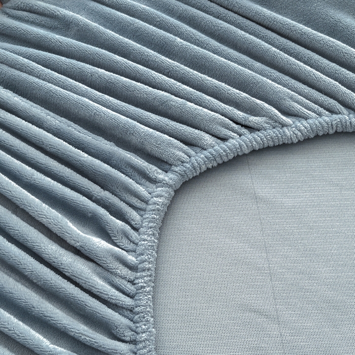 91家纺网 家纺一手货源 找家纺 梵克保罗 2024新款秋冬新款保暖加厚纯色牛奶绒泡泡熊刺绣单品单床笠 泡泡熊-淡蓝