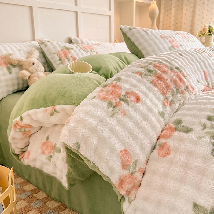 91家纺网 家纺一手货源 找家纺 金喜 2024新款牛奶绒印花泡泡四件套 泡泡牛奶绒-花仙子