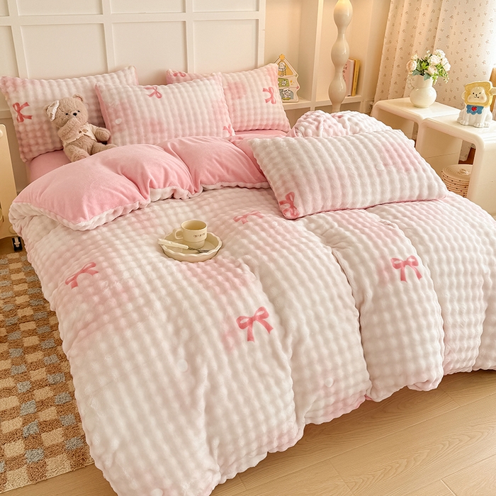 91家纺网 家纺一手货源 找家纺 金喜 2024新款牛奶绒印花泡泡四件套 泡泡牛奶绒-拾忆粉