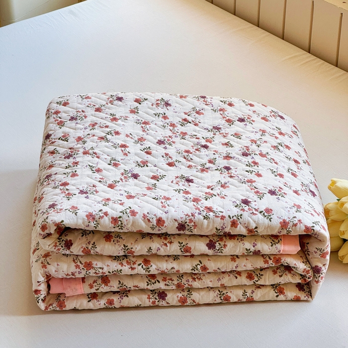 91家纺网 家纺一手货源 找家纺 芯元素 2024新款云纱棉床盖三件套 花海