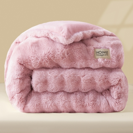 91家纺网 家纺一手货源 找家纺 帕拉美拉 2025新款保暖兔绒牛奶绒玉米被被子被芯 粉色