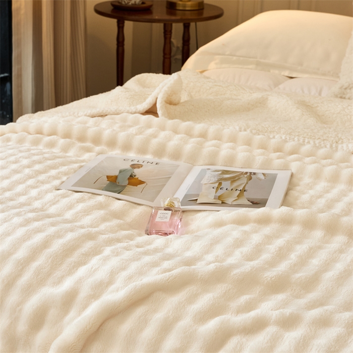 91家纺网 家纺一手货源 找家纺 金喜 2024新款牛奶绒泡泡毯子家用毛毯 牛奶绒泡泡毯-白