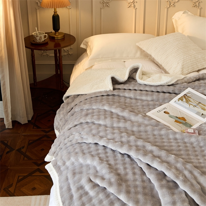 91家纺网 家纺一手货源 找家纺 （总）金喜 2024新款牛奶绒泡泡毯子家用毛毯午睡盖毯牛奶绒亲肤双人毛毯被 