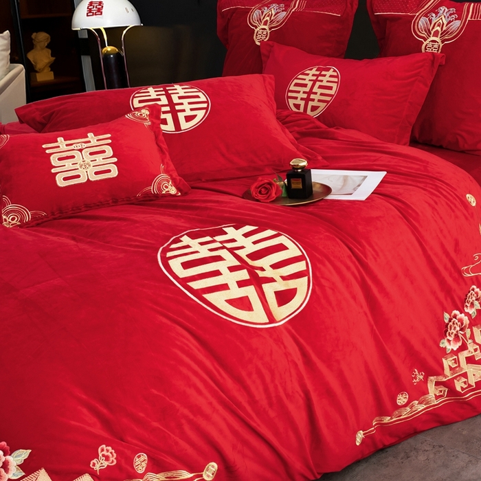 91家纺网 家纺一手货源 找家纺 2025年新款宝宝绒牛奶绒刺绣套件婚庆四件套 喜事