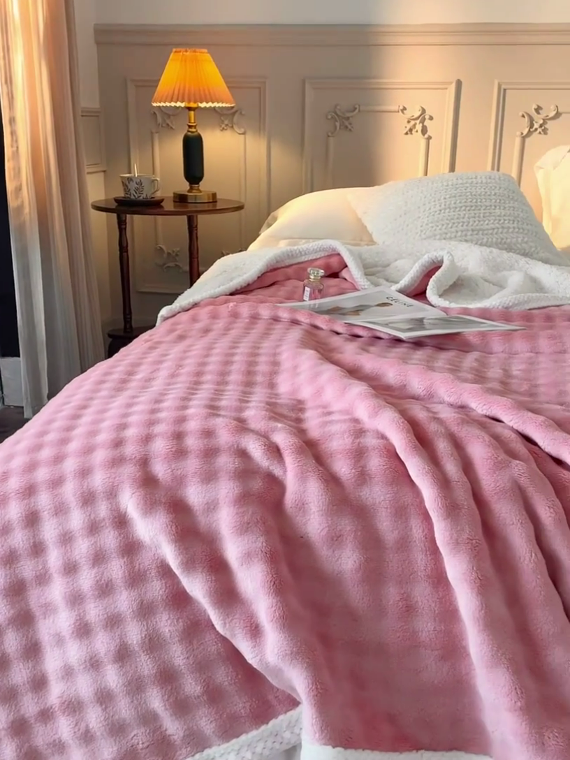 91家纺网 家纺一手货源 找家纺 金喜 2024新款牛奶绒泡泡毯子家用毛毯 牛奶绒泡泡毯-粉