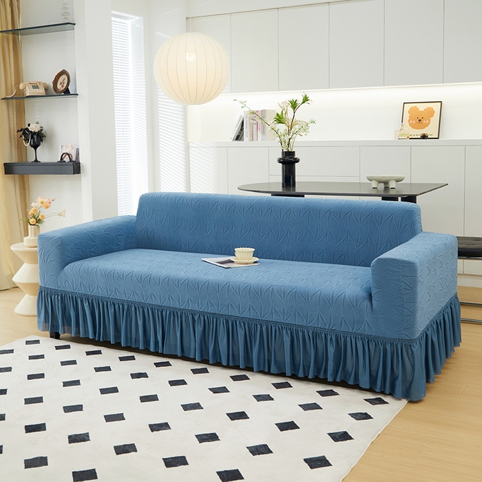 91家纺网 家纺一手货源 找家纺 丝绮鹿 2024新款雕花绒沙发套玉叶裙边款（大三人）玉叶-水蓝