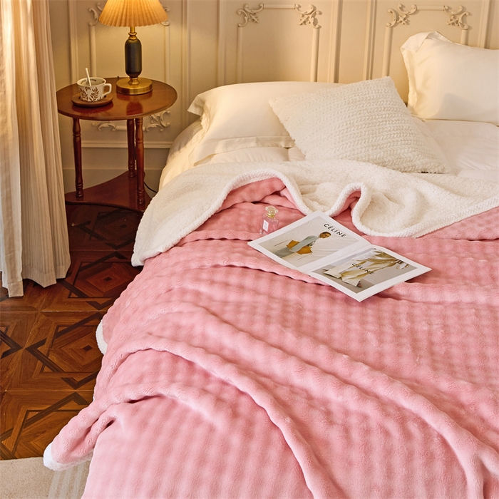 91家纺网 家纺一手货源 找家纺 金喜 2024新款牛奶绒泡泡毯子家用毛毯 牛奶绒泡泡毯-粉