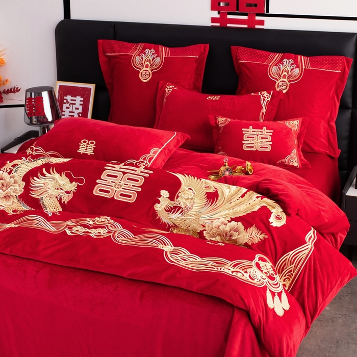 91家纺网 家纺一手货源 找家纺 2025年新款宝宝绒牛奶绒刺绣套件婚庆四件套 盛世龙凤