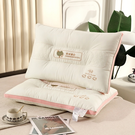 91家纺网 家纺一手货源 找家纺 （总）2024新款枕芯立体驼绒蛋白舒睡枕护颈羽丝绒枕头枕芯 驼绒蛋白护颈枕/只