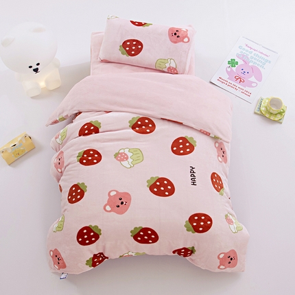 91家纺网 家纺一手货源 找家纺 （总）萌宝家纺 2024新款幼儿园牛奶绒被套大豆被芯可拆洗被子