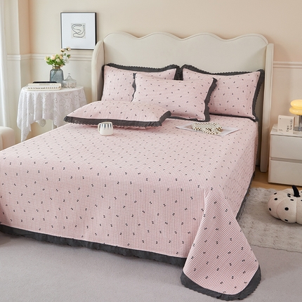 91家纺网 家纺一手货源 找家纺 （总）莎果家纺 2024新款法式小花边砂洗床盖三件套四件套（填充棉花）