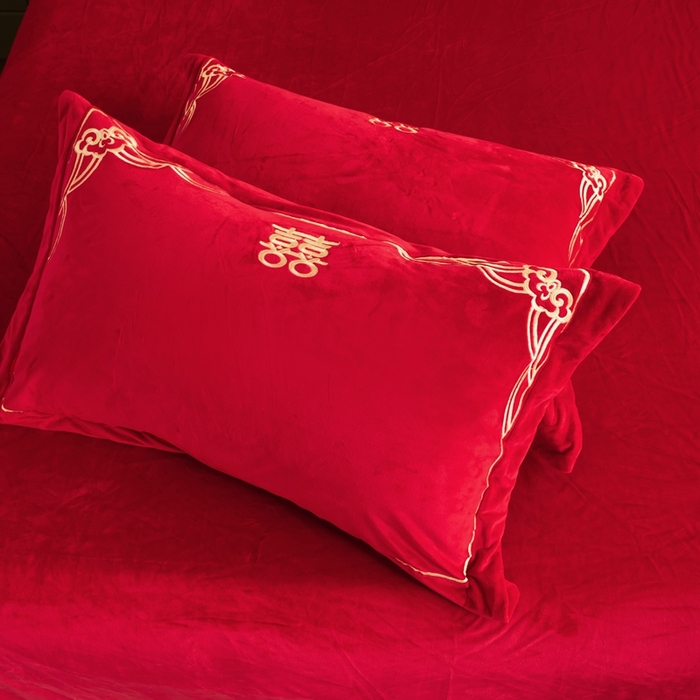 91家纺网 家纺一手货源 找家纺 2025年新款宝宝绒牛奶绒刺绣套件婚庆四件套 盛世龙凤