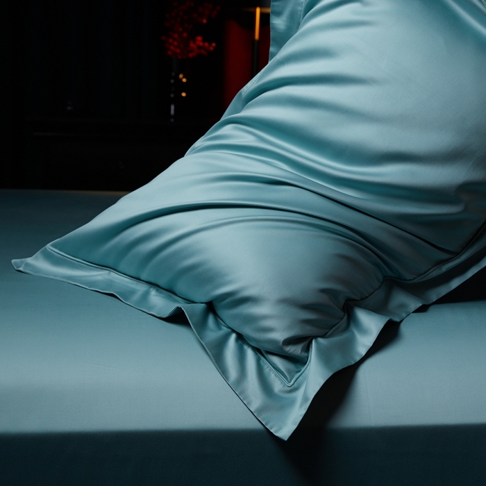 91家纺网 家纺一手货源 找家纺 缔缦 2024新款80s超细旦天丝棉陶瓷轻磨毛系列四件套-朵美 天青色