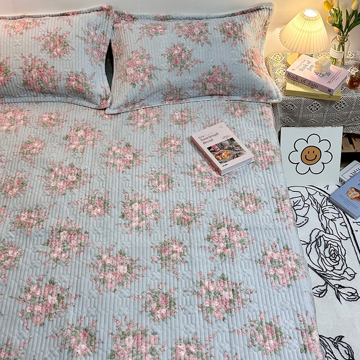 91家纺网 家纺一手货源 找家纺 慕晨 2024新款高克重A类牛奶绒印花豆豆绒夹棉单床盖三件被套四件套 浮生若梦