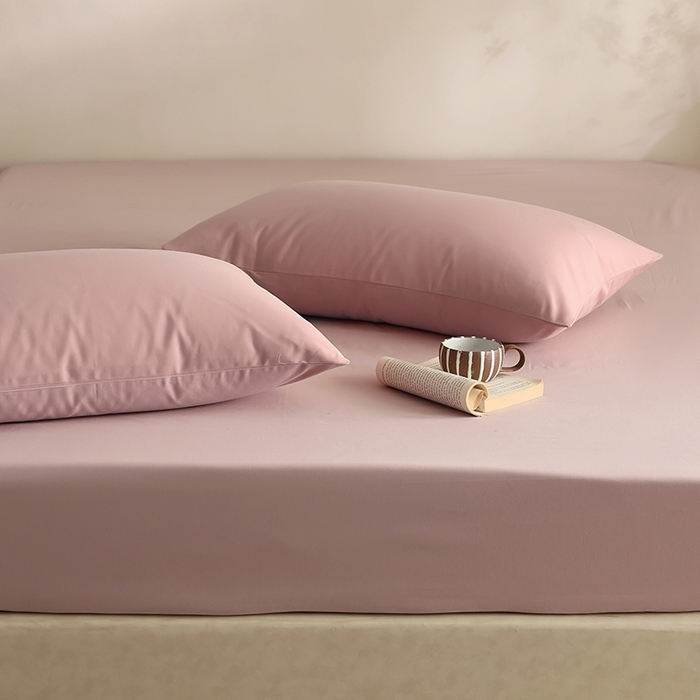 91家纺网 家纺一手货源 找家纺 轩和家居 2024新款50S长绒棉磨毛单枕套 丁香色