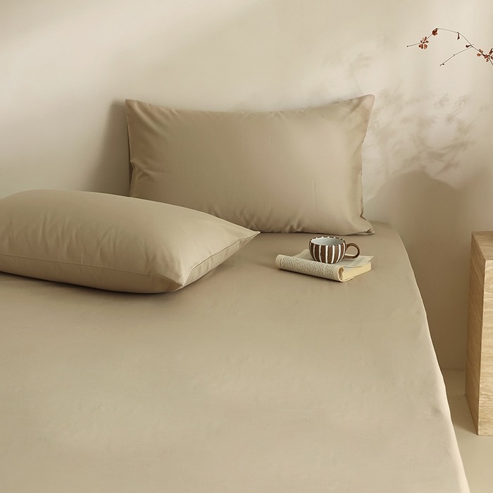 91家纺网 家纺一手货源 找家纺 轩和家居 2024新款50S长绒棉磨毛单枕套 摩卡