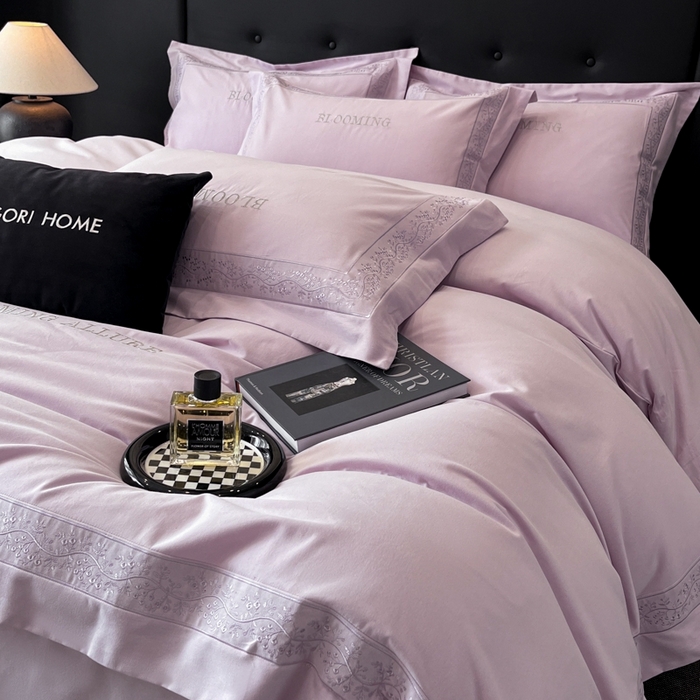 91家纺网 家纺一手货源 找家纺 安妮家居 2024新款A类云锦长绒棉全棉磨毛四件套含礼盒包装 云锦-紫色