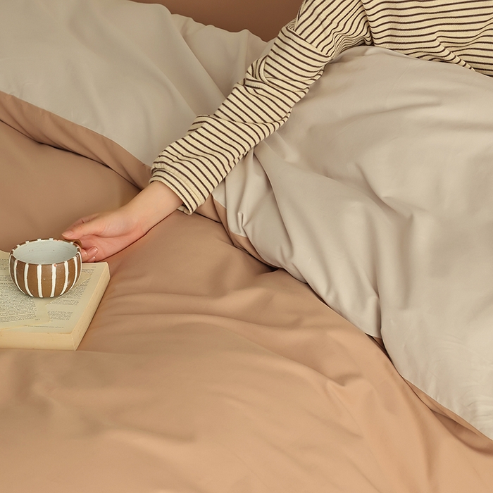 91家纺网 家纺一手货源 找家纺 轩和家居 2024新款50S长绒棉磨毛单被套 焦糖橙+燕麦色