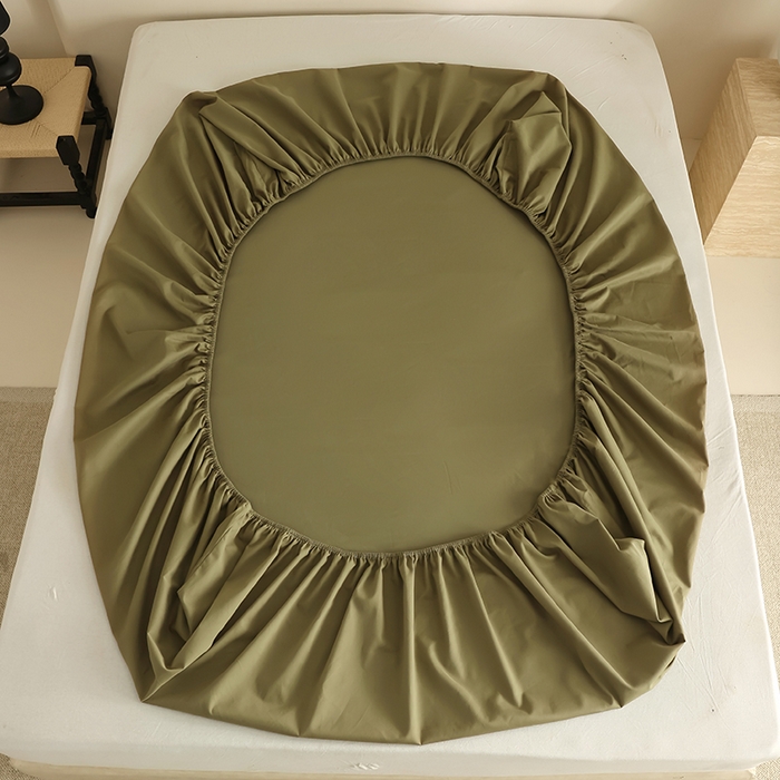 91家纺网 家纺一手货源 找家纺 轩和家居 2024新款50S长绒棉磨毛单床笠 军绿