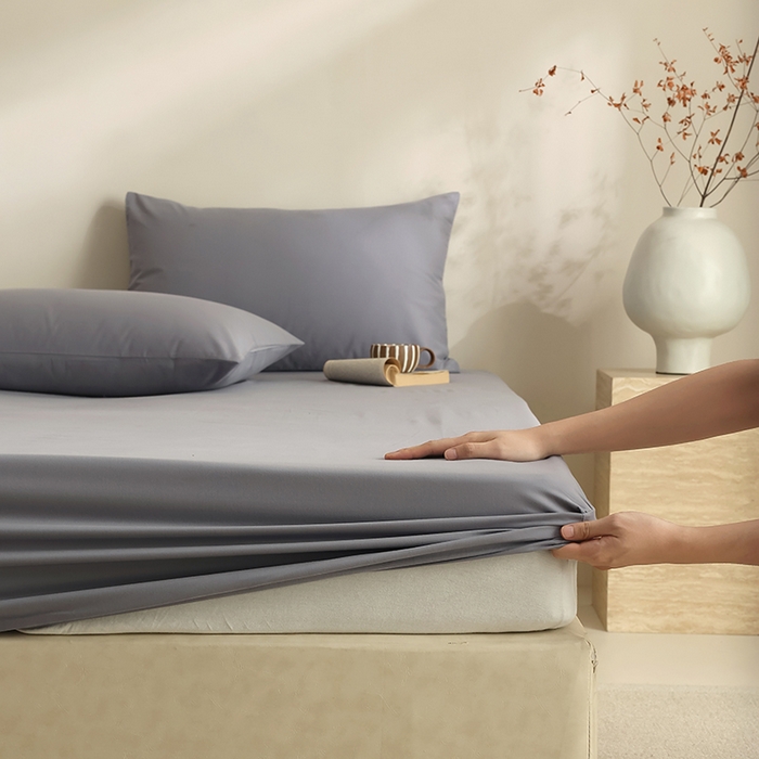 91家纺网 家纺一手货源 找家纺 轩和家居 2024新款50S长绒棉磨毛单床笠 蓝莓紫