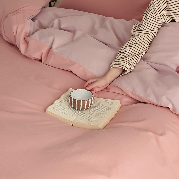 91家纺网 家纺一手货源 找家纺 轩和家居 2024新款50S长绒棉磨毛单被套 深粉+丁香色