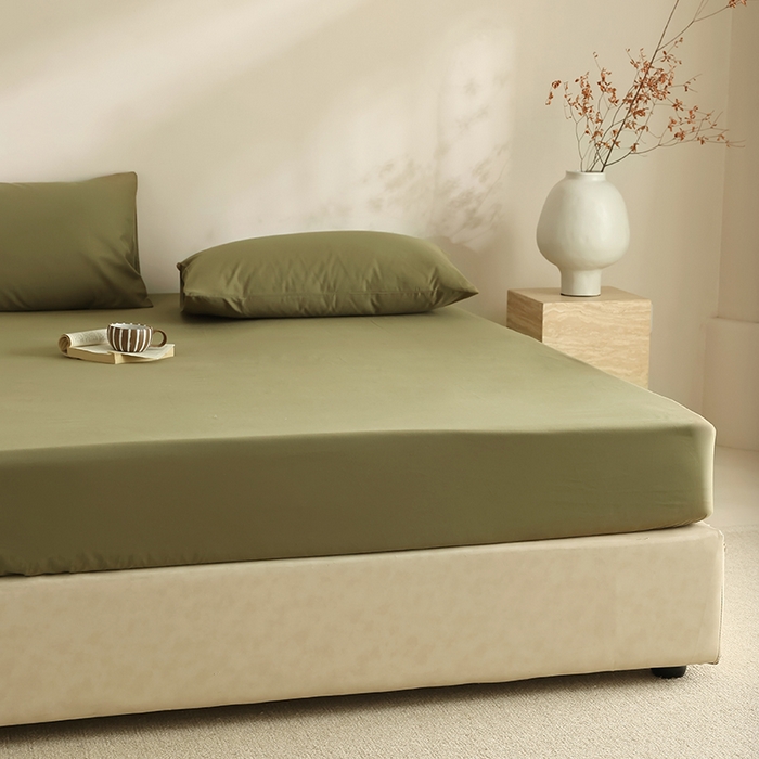 91家纺网 家纺一手货源 找家纺 轩和家居 2024新款50S长绒棉磨毛单床笠 军绿