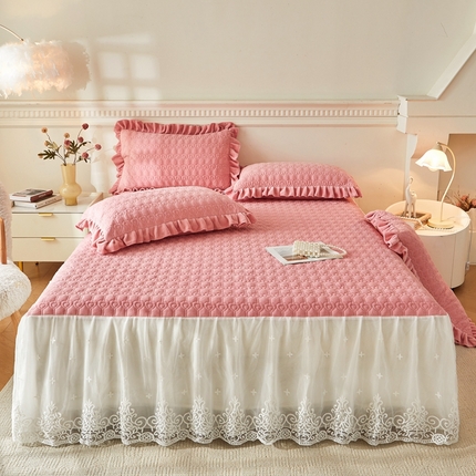 91家纺网 家纺一手货源 找家纺 （总）怡源梦 2024新款牛奶绒单件床裙-甜心公主