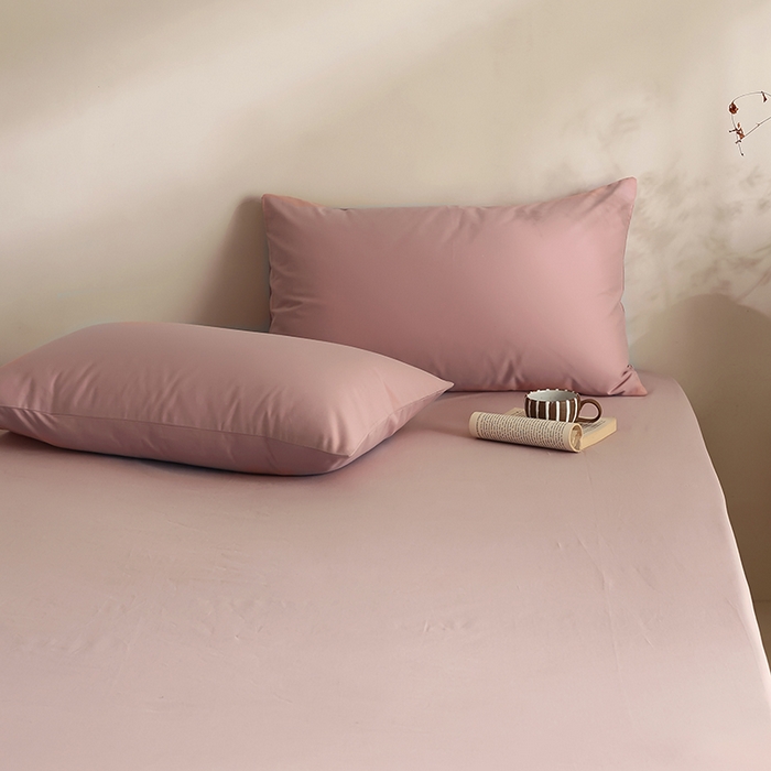 91家纺网 家纺一手货源 找家纺 轩和家居 2024新款50S长绒棉磨毛单枕套 丁香色