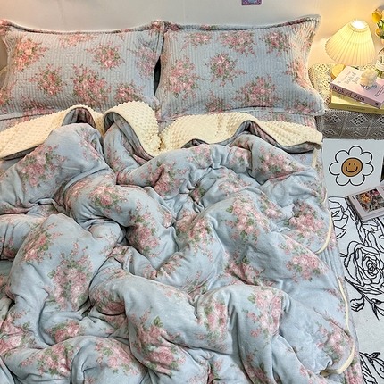 慕晨 2024新款高克重A类牛奶绒印花豆豆绒夹棉单床盖三件被套四件套 浮生若梦