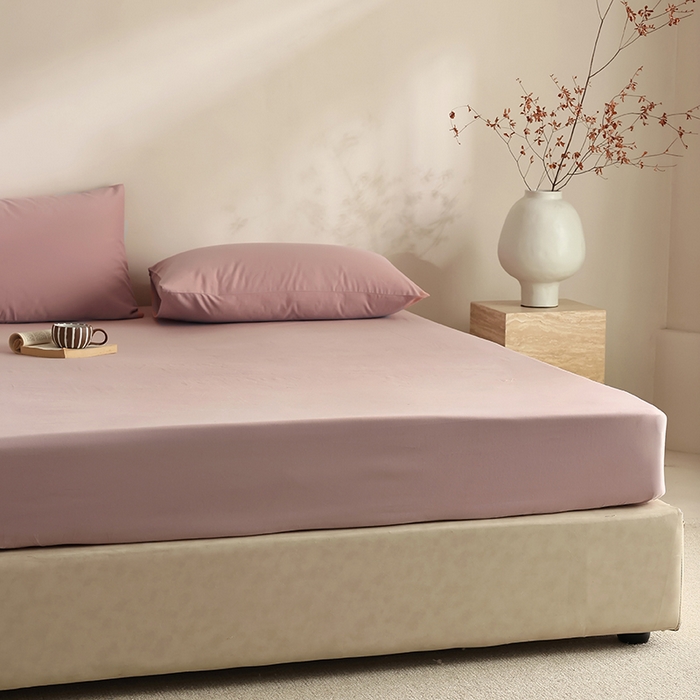 91家纺网 家纺一手货源 找家纺 轩和家居 2024新款50S长绒棉磨毛单床笠 丁香色