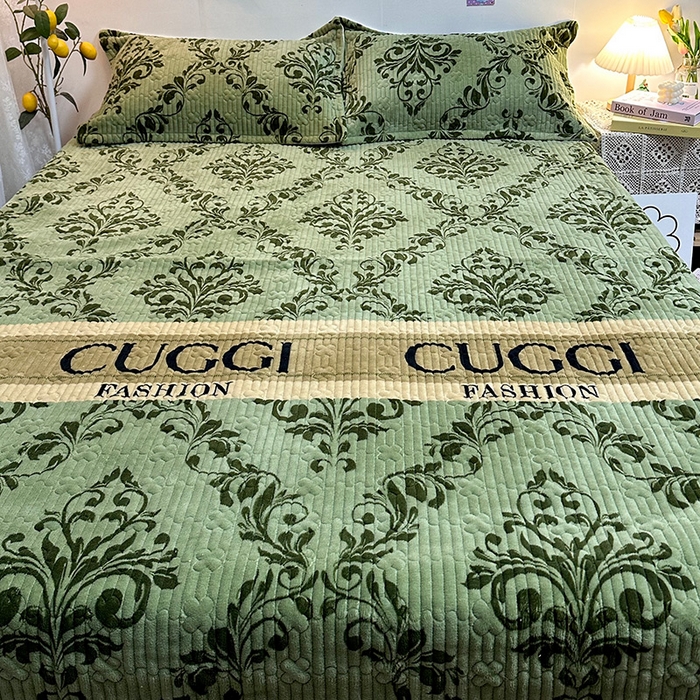 91家纺网 家纺一手货源 找家纺 慕晨 2024新款高克重A类牛奶绒印花豆豆绒夹棉单床盖三件被套四件套 时尚大牌