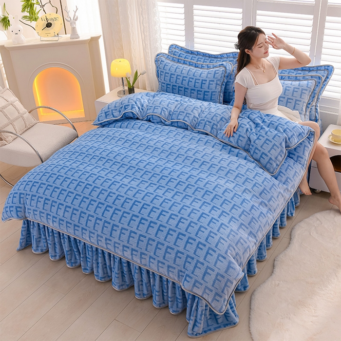 91家纺网 家纺一手货源 找家纺 梦莱情纺2024新款8.5斤牛奶绒四件套日产12000套 曙光-蓝