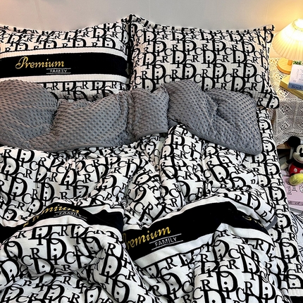 慕晨 2024新款高克重A类牛奶绒印花豆豆绒夹棉单床盖三件被套四件套 D字母