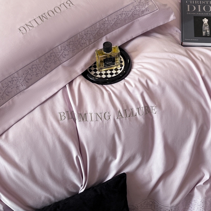 91家纺网 家纺一手货源 找家纺 安妮家居 2024新款A类云锦长绒棉全棉磨毛四件套含礼盒包装 云锦-紫色