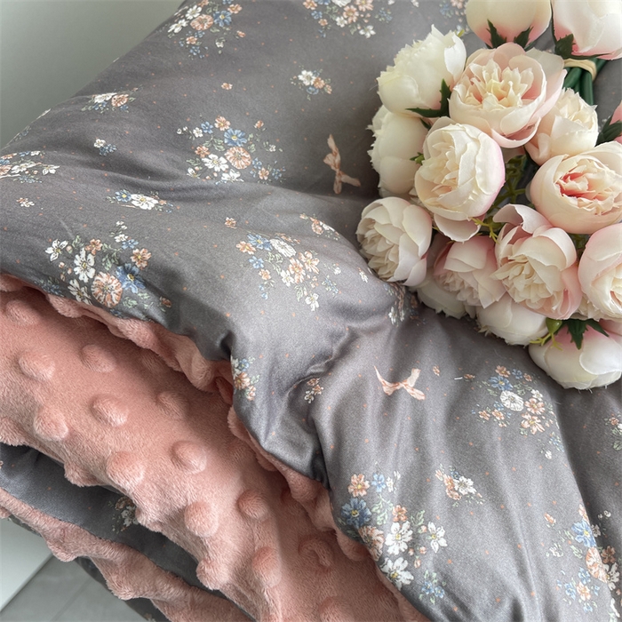 91家纺网 家纺一手货源 找家纺 奈萝家纺 2024新款秋冬印花针织棉豆豆绒春秋被冬被 以梦繁星