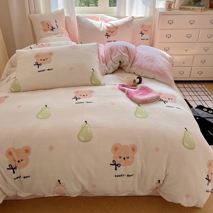 91家纺网 家纺一手货源 找家纺 顾里家纺 2024新款加厚牛奶绒ins奶油治愈系少女心保暖四件套系列-风格二 芭乐熊