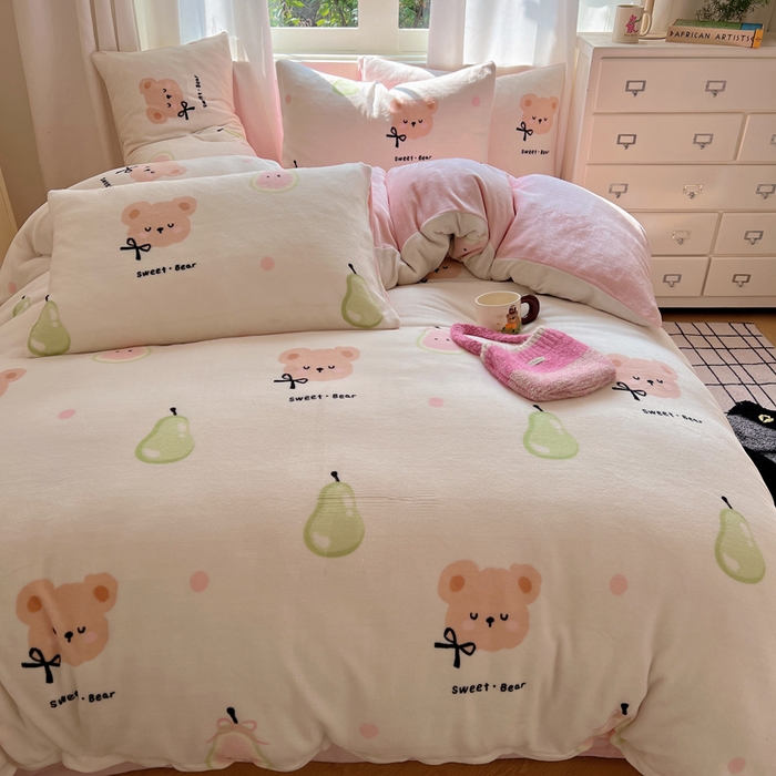 91家纺网 家纺一手货源 找家纺 顾里家纺 2024新款加厚牛奶绒ins奶油治愈系少女心保暖四件套系列-风格二 芭乐熊