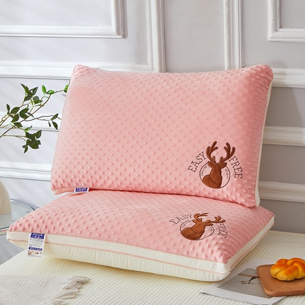 91家纺网 家纺一手货源 找家纺 （总）佳尚枕芯 2025新款豆豆宝宝绒安抚透气小熊小鹿羽枕头枕芯