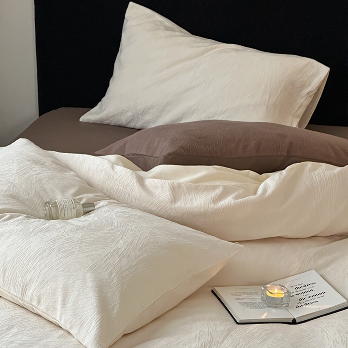 91家纺网 家纺一手货源 找家纺 梦享生活家居 2024新款全棉肌理纹系列四件套-素写 素写-奶白+咖