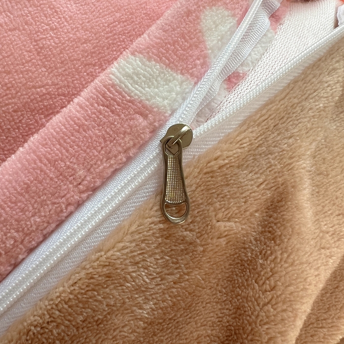 91家纺网 家纺一手货源 找家纺 顾里家纺 2024新款加厚牛奶绒ins奶油治愈系少女心保暖四件套系列-风格二 粉咖w狗