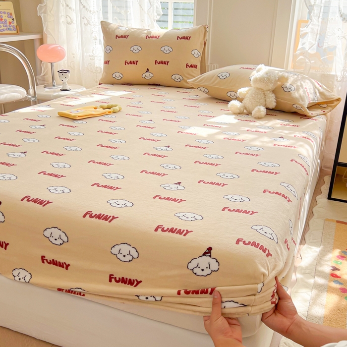 91家纺网 家纺一手货源 找家纺 吉象家纺 2024新款牛奶绒卡通印花单床笠 乐趣狗