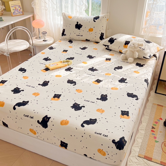 91家纺网 家纺一手货源 找家纺 吉象家纺 2024新款牛奶绒卡通印花单床笠 南瓜猫