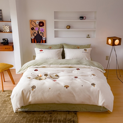 91家纺网 家纺一手货源 找家纺 （总）帅露家纺 2024秋冬新款棉羊绒毛巾绣系列四件套