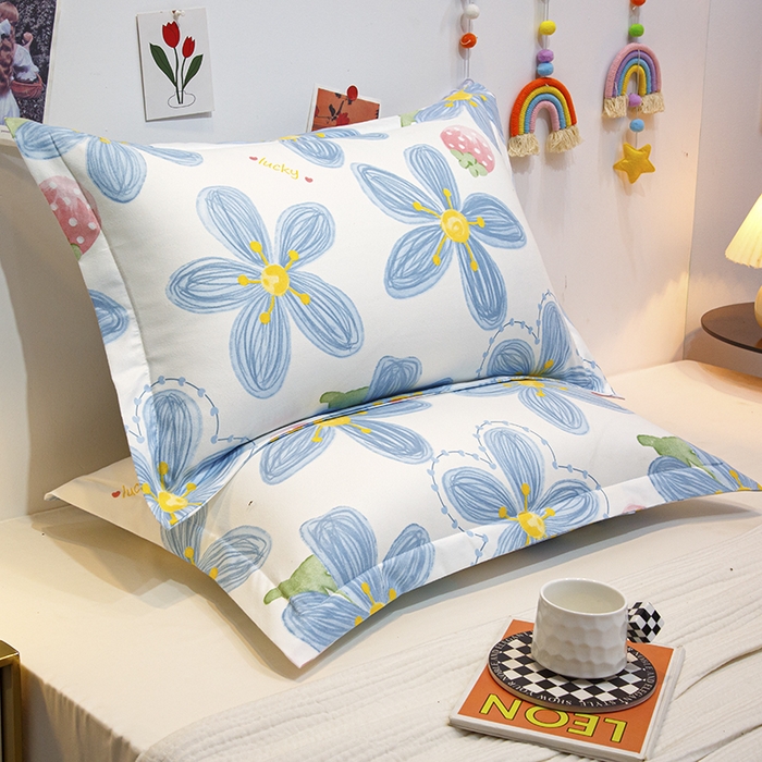 91家纺网 家纺一手货源 找家纺 芯宜佳 2024新款印花枕套 草莓花海