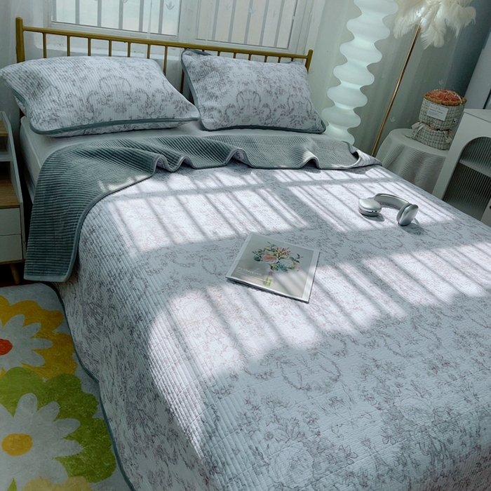 91家纺网 家纺一手货源 找家纺 2024新款棉加绒双面两用四季款床盖三件套 月季