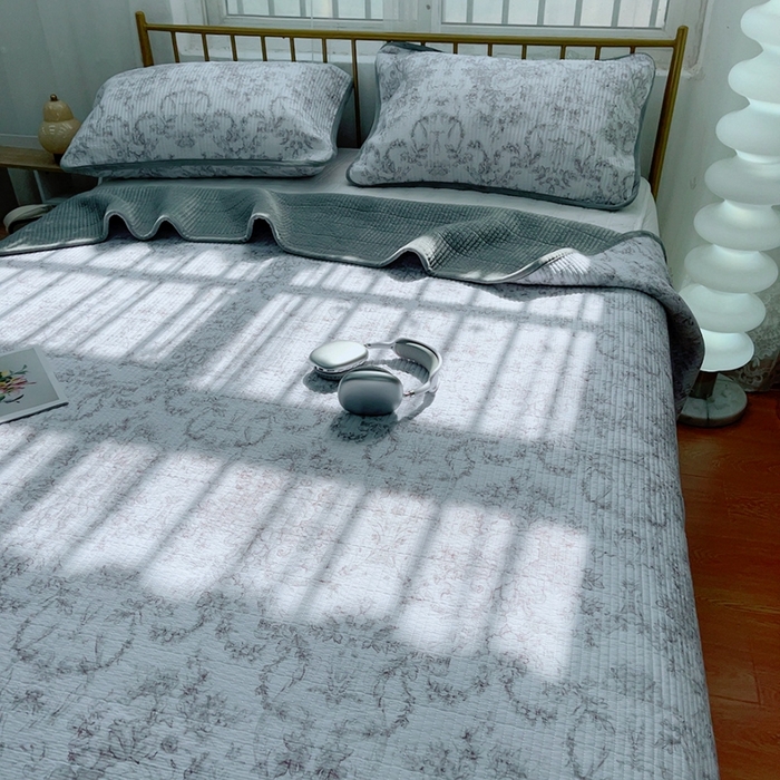 91家纺网 家纺一手货源 找家纺 2024新款棉加绒双面两用四季款床盖三件套 月季